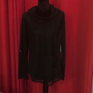 No Boundaries Plus Size 15-17 Black Top